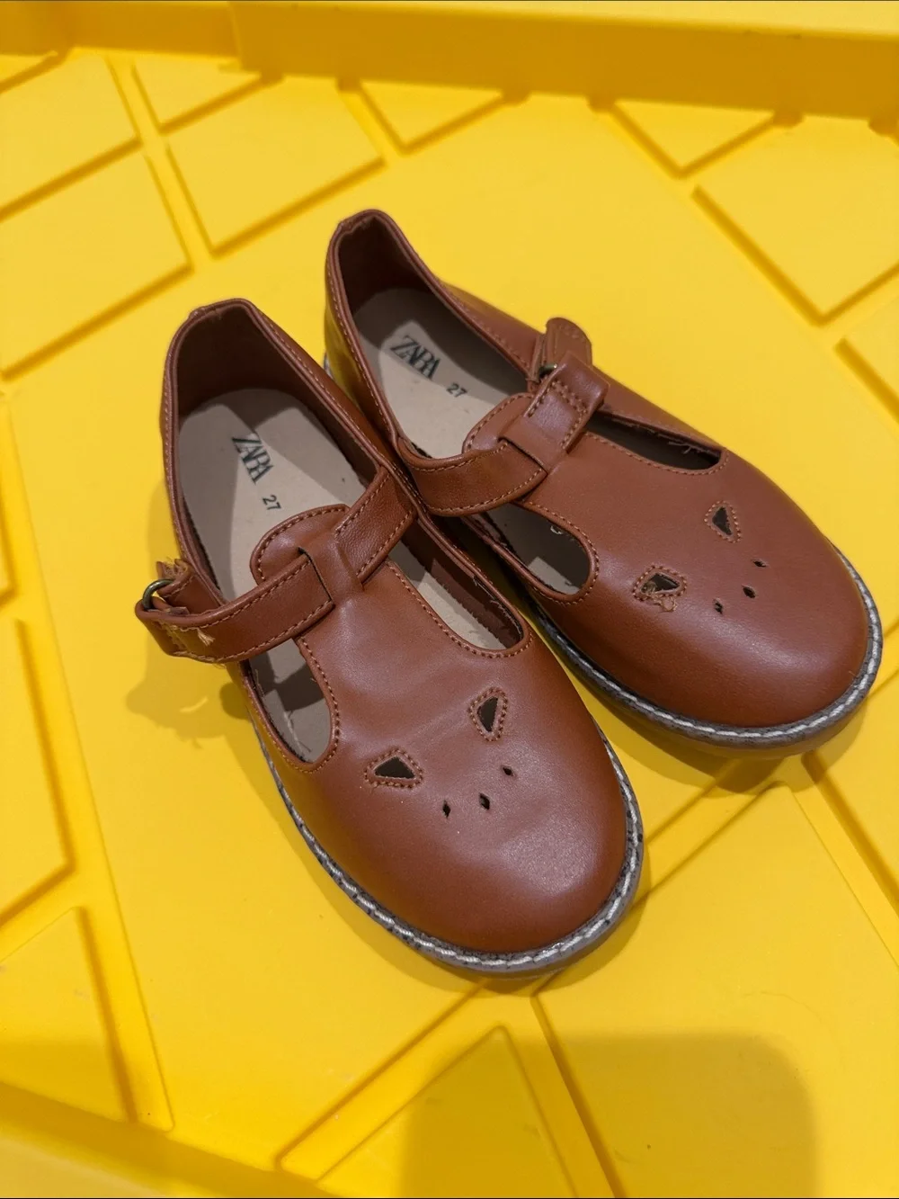 Zara Girls' Brown Mary Jane Shoes with Cutout Detail
